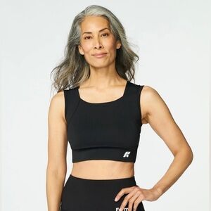 Forme Revive Bra Size Medium in Obsidian